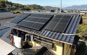 太陽光発電システム増設　総容量8.86kw設置